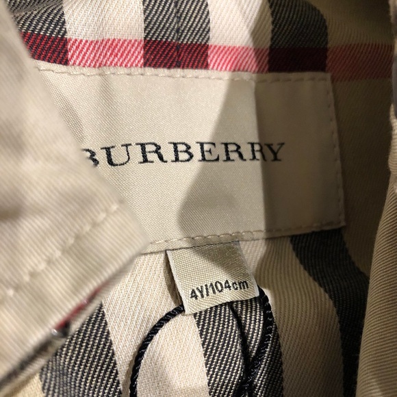 Burberry Trench Coat 4 Years 104 cm For Girls Brand New  With Tag - Picture 5 of 7